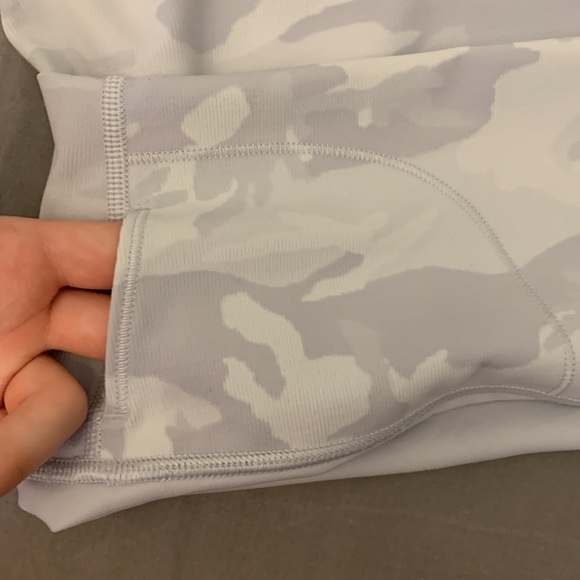 Lululemon Wunder Under Camo Shorts 10” *ribbed Size 12 - Picture 7 of 8